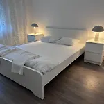 Majestic Big Apartment